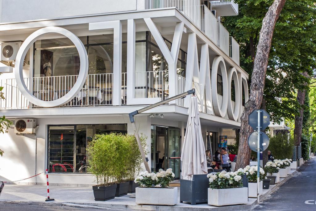 Hotel Hollywood Ричоне Екстериор снимка